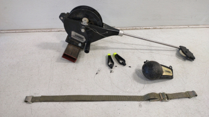 Cannon Uni-Troll 10 Manual Downrigger, 200ft Cable, 20lb Capacity