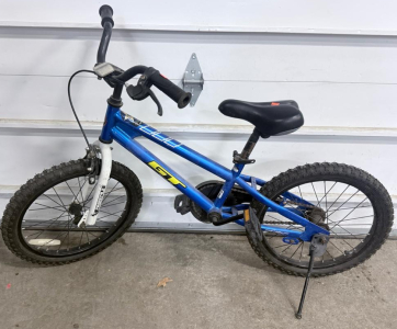 GT Stomper 16 Children's Bicycle, 16" Wheels, Blue, Single-Speed