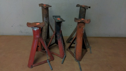 (5) Jack Stands