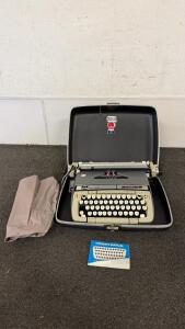 Smith-Corona Classic 12 Portable Manual Typewriter with Case and Manual
