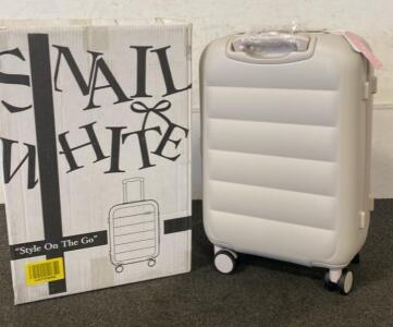 Snail White 20&rdquo; Off White Carry On Luggage / Unused