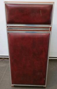Ei Trav'ler Gas/Electric Refrigerator L=28" W=25" H=54"