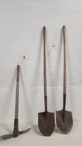 Shovels & Pick Axe