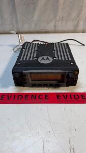 Motorola XTL5000 Mobile Radio, 700/800 MHz, 35-50 Watts, Serial 500CHF2824