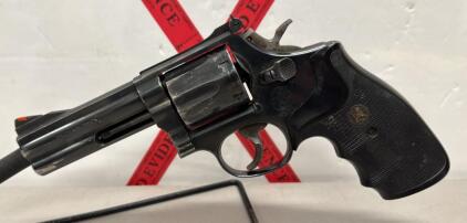Smith & Wesson Model 586 Revolver, .357 Magnum 4" Barrel