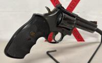 Smith & Wesson Model 586 Revolver, .357 Magnum 4" Barrel - 3