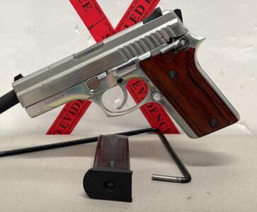 Taurus PT 940 Semi-Automatic Pistol, .40 S&W Caliber, Serial SQH09559