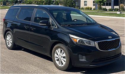 2015 KIA SEDONA - 3RD ROW SEATING!