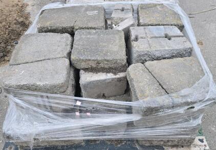 17 1/2" x 11 1/2" x 3" Concrete Paves- Roughly (24) Blocks