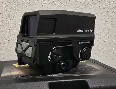 Optic USA UH-1 Holo-Sight Optic- New In Box
