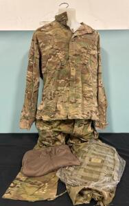 Military Clothing Set Under Shirt And Modular Assault Pack