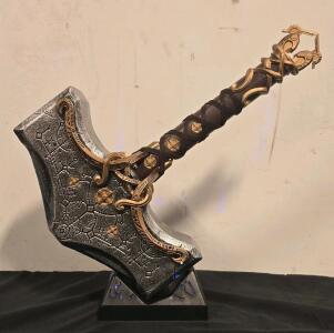 Herosplay Norse Warhammer W/ Light Up Base
