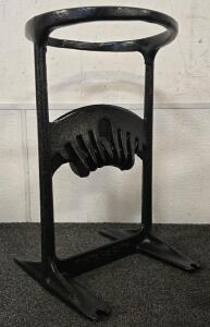 Kindling Log Splitter XL- Cast Iron, 10.8"x16.9"; New In Box