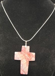 (1) 60.60 Ct. RED dragon Veins Agate Cross .935 Necklace