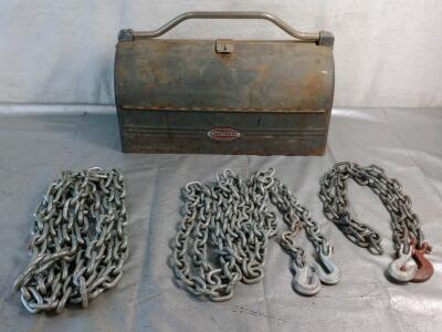 (1) Vintage Metal Craftsman Toolbox & (3) Short Tow Chains