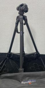 Ravelli Tripod 23&rdquo;