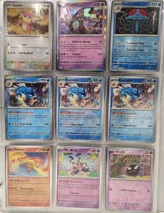 HUGE Binder of 160+ Pok&eacute;mon Card W/ Tons of Holos and Rares
