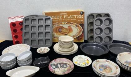 Baking Pans / Dishes / Turkey Platter