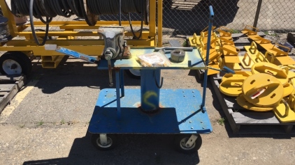 Rolling Cart with Vise