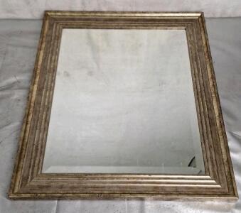 (1) Framed Mirror