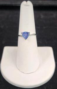 (1) Size 6 Trillion Oscar Friedman Tanzanite Stone .925 Ring