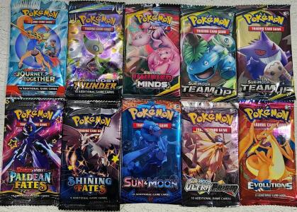 Lot of 10 Pok&eacute;mon Booster Packs Reproduction Replicas