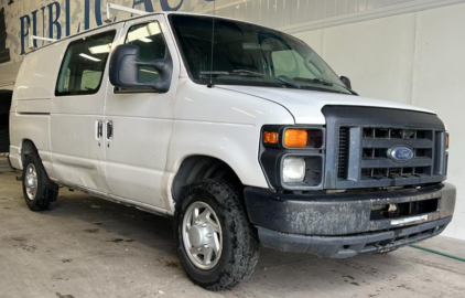 2008 FORD E150 CARGO VAN -