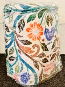 Extra Large Vintage Style Floral Washable Area Rug (9'x12')
