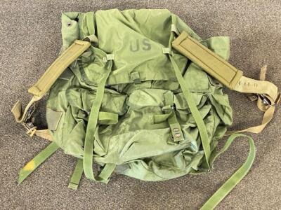 Vintage U.S. Military ALICE (All-Purpose Lightweight Individual Carrying Equipment) Large Rucksack