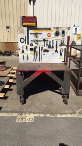 Rolling Metal Work Bench