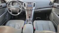 2009 HYUNDAI SONATA - LEATHER INTERIOR - 18