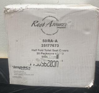 Rest Assured Half Fold Toilet Seat Covers ( Full Case ) 20 Packages of 250 / 5000 Covers