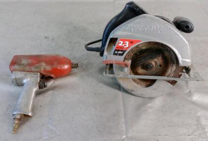 (1) 1/2" Air Ratchet & (1) 7-1/4" Skilsaw