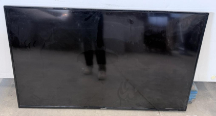 Hitachi 55C60 55" LCD TV, 1080p, HDMI, Dolby Audio, 175W, October 2017