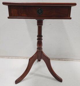 (1) 24"H x 16"W x 13 1/2"D Duncan Phyfe-Style Mahogany Pedestal Side Table With Single Drawer And Tripod Base