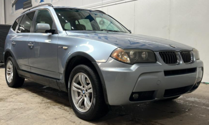 2006 BMW X3 - SUNROOF!
