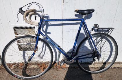 (Blue) 27" Centurion Bike