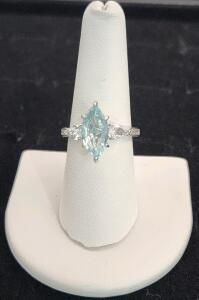 (1) Size 8 Aquamarine Princess Cut Ring