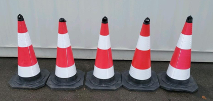 (5) Heavy Duty Traffic Cones