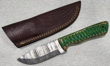 (1) Fixed Blade Damascus Steel Utility Knife With Wood Handle And Sheath