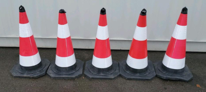 (5) Heavy Duty Traffic Cones