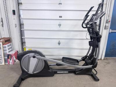 NordicTrack SE5i Elliptical Machine, SpaceSaver Design, Foldable, 2018 Model