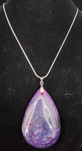 (1) 106.25 Ct. Rainbow Dragon Veins Agate Gemstone .925 Necklace