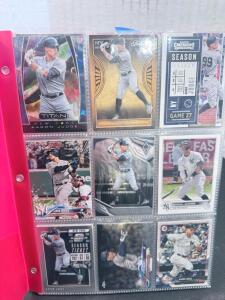 Binder of NY Yankees HOF/Stars Baseball Cards (100)<br/>- Aaron Judge, Derek Jeter, etc.