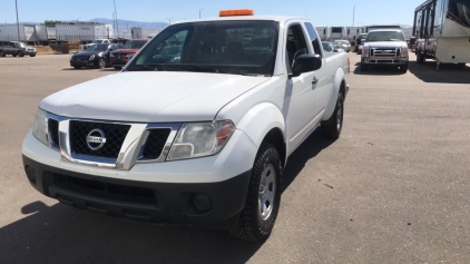 2016 Nissan Frontier-Really Clean!