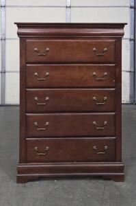 Antique Wooden Dresser "4 Foot 9 Inch L &times; 3 Feet 2 Inch w"