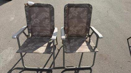 Pair of Gray Padded Folding Patio Chairs with Metal Frame and Armrests, Leaf Print, 37" High