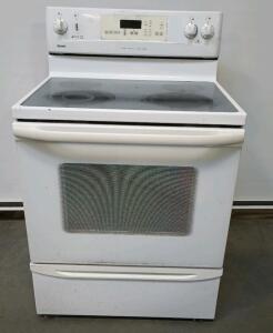 Kenmore Ultra Bake Self Cleaning Electric Glass Top Range L=27" W=39" H=47"