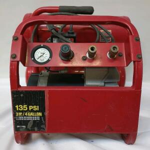 Porter Cable 4 Gallon Portable Air Compressor