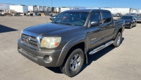 2010 Toyota Tacoma-Tow Package!
